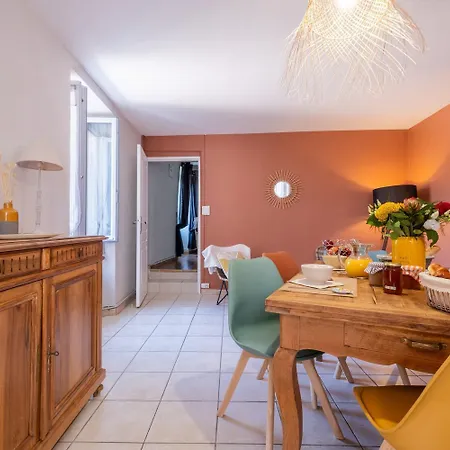 بيت للعطل La Maison De Flavie *