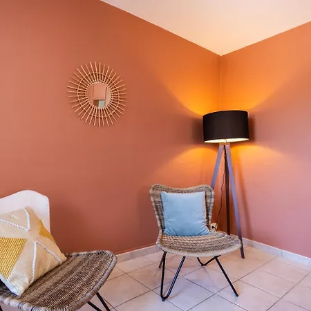 La Maison De Flavie بيت للعطل